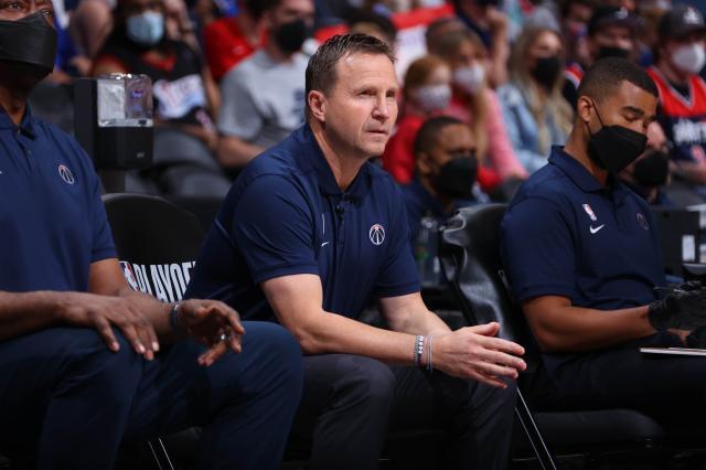 世界杯软件更新-NBA换帅大军再添两员 奇才求突破鹈鹕又动荡